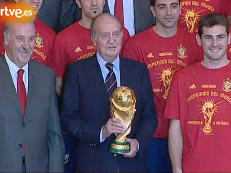 Don Juan Carlos: 'Sois ejemplo de deportividad y nobleza' | Ver