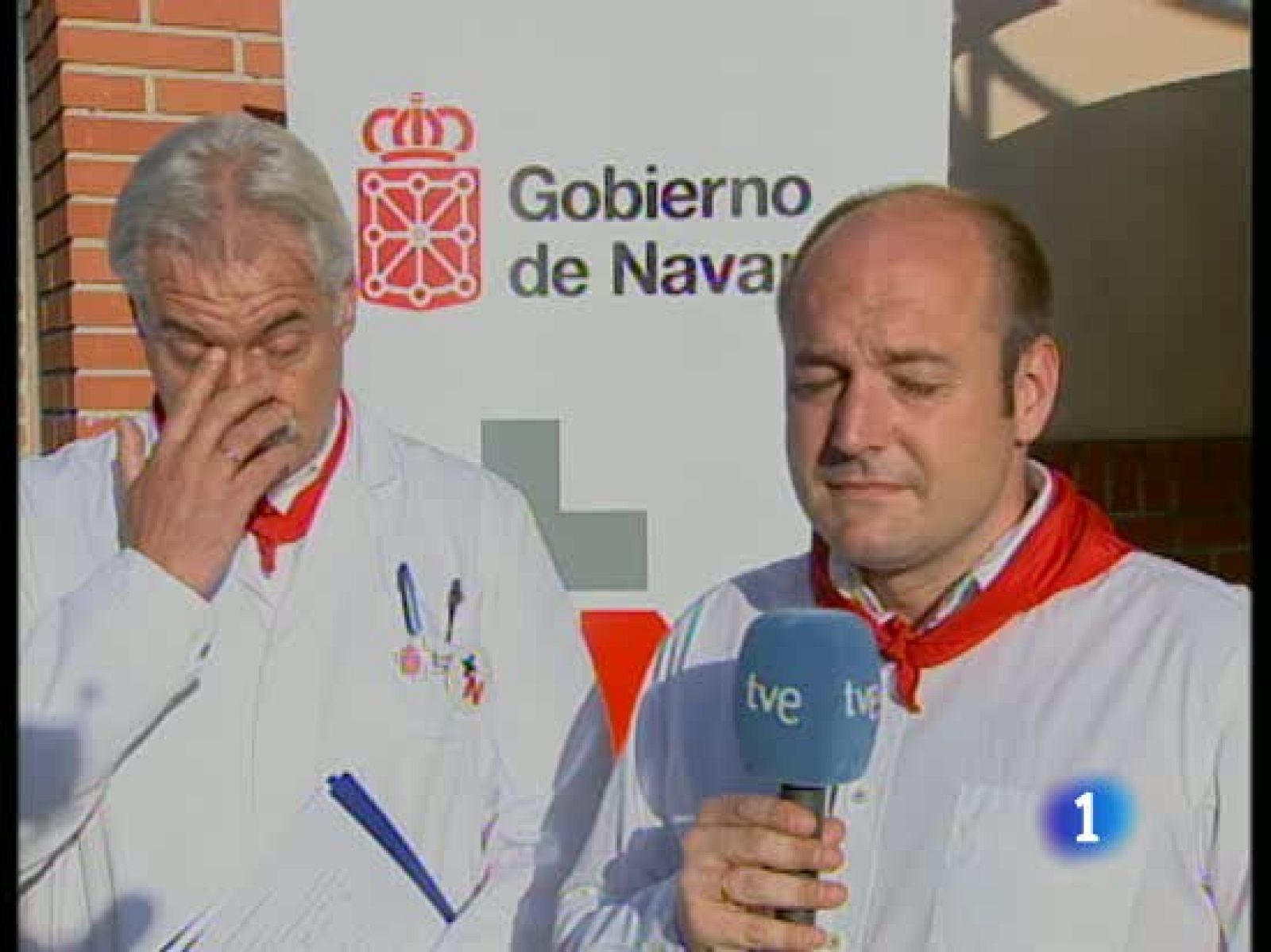 Un corneado en el séptimo encierro de San Fermín 2010 | Ver