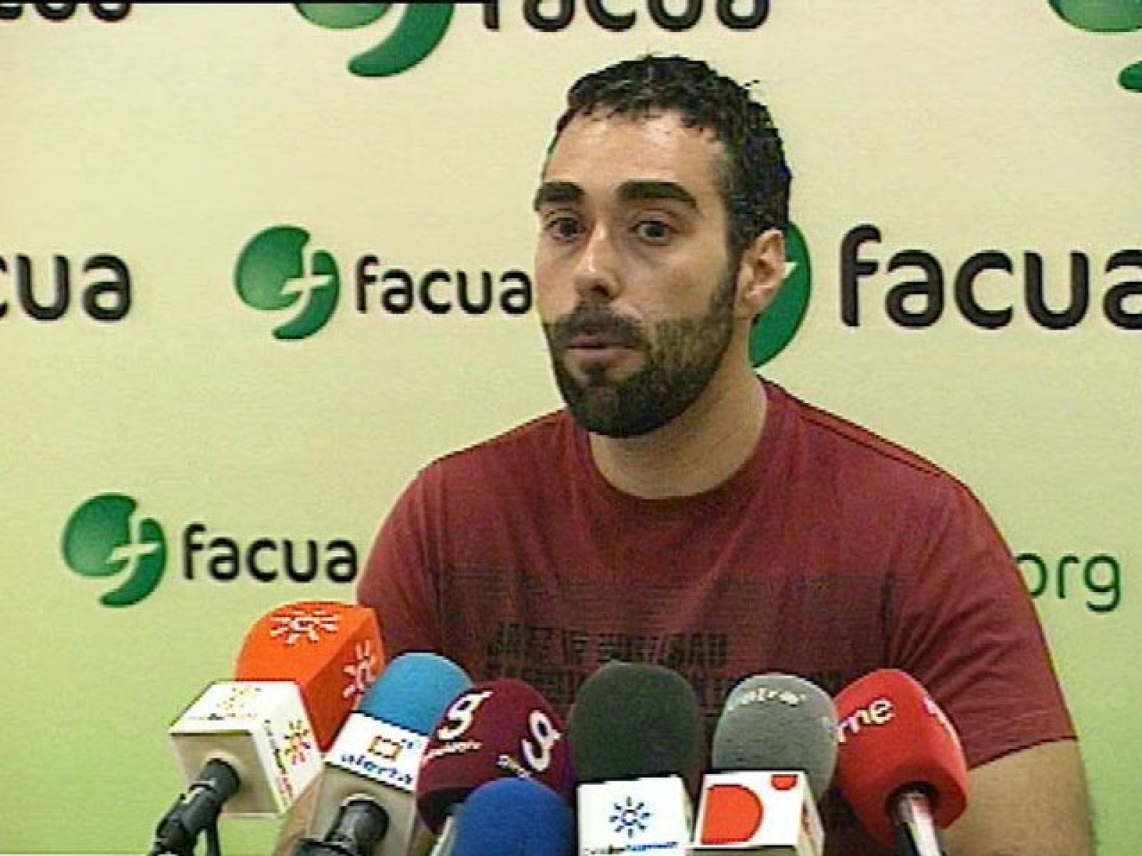 Empresas de telefonía, bancos y ayuntamientos, las entidades con más fraudes denunciados | Ver