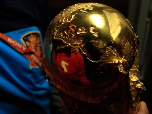  - La Copa del Mundo comienza su viaje