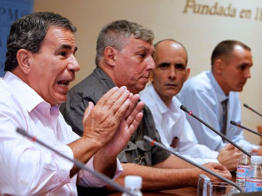  - Cubanos se sienten desterrados