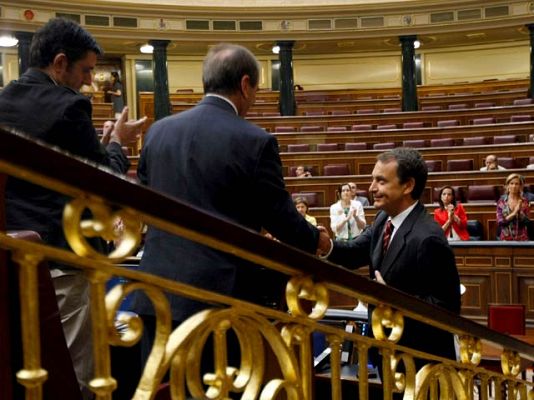 Telediario 1 - Telediario en 4' - 15/07/10