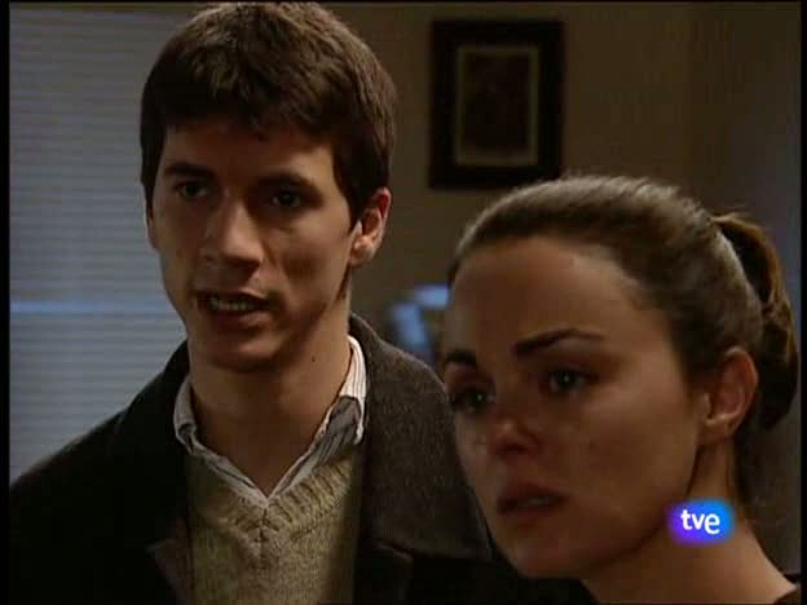 Amar en tiempos revueltos Cap.222