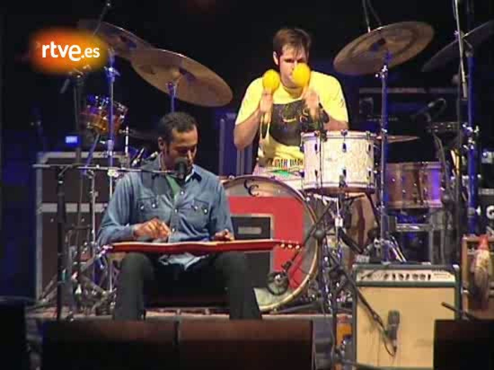 El Festival Luna Lunera de Sos del Rey Católico inicia su  programación de este año con un concierto previo de presentación en  el Anfiteatro del recinto de Ranillas en la capital aragonesa.