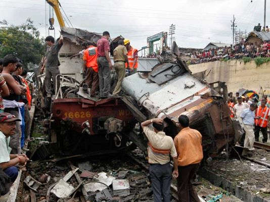  - Accidente ferroviario en la India