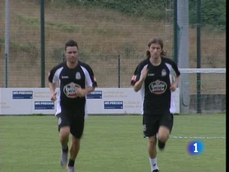 Los equipos de Primera División empiezan a entrenar con fuerza.