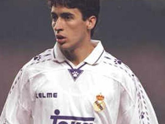 Deportes en el Archivo de RTVE - Raúl empieza a consagrarse como estrella contra el Valencia