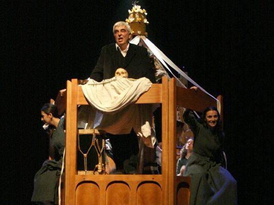  - Pueblos con tradición literaria