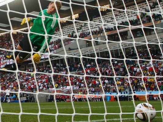  - Gol fantasma en Mundial femenino