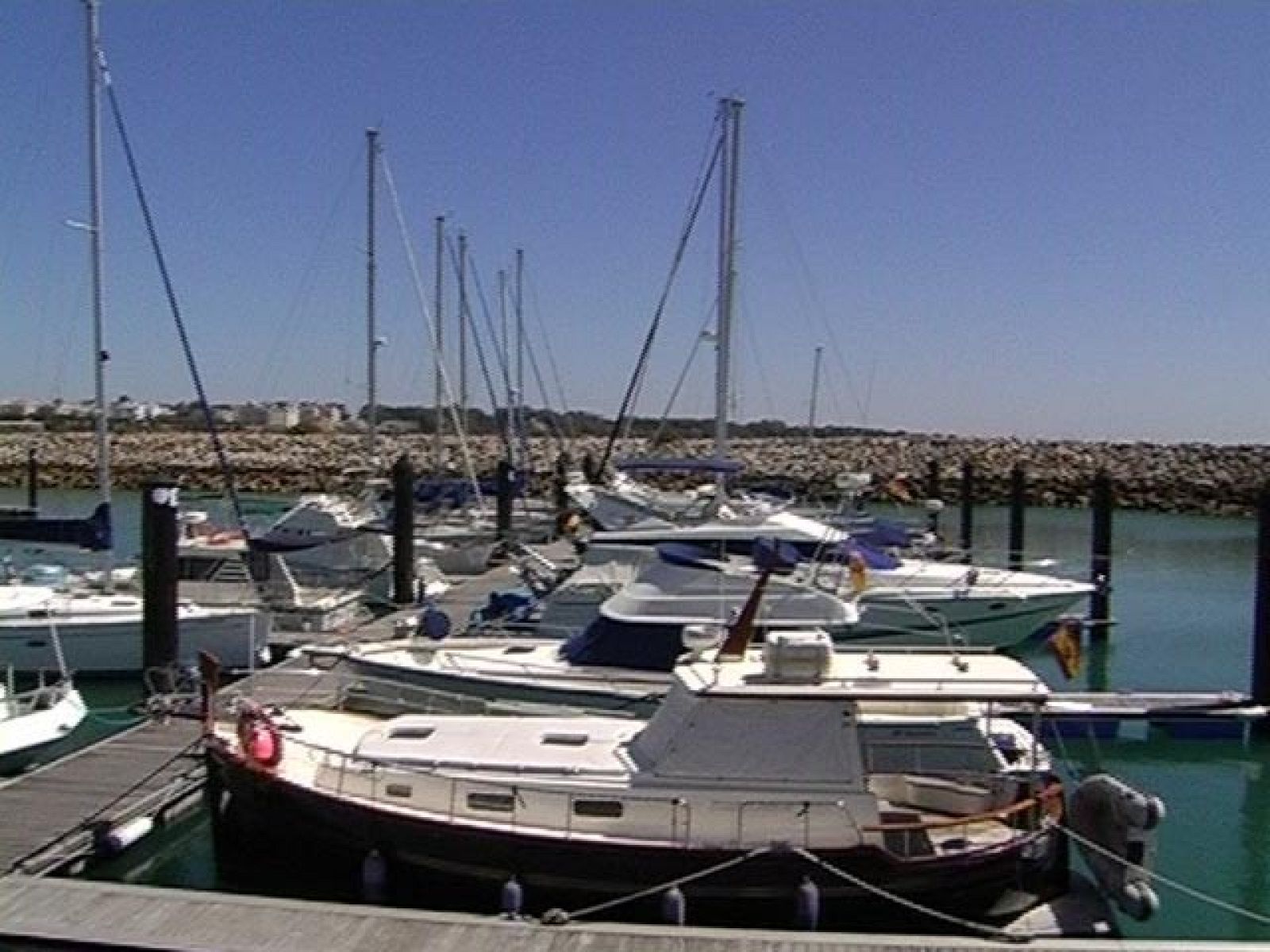 Comando Actualidad - Vacaciones en el mar - Comando Actualidad | Ver