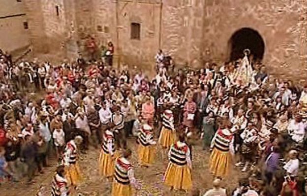 España Directo - Bailando con zancos