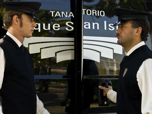 Guante blanco - Avance del capítulo 5