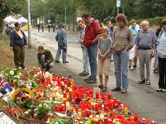 Telediario 1 - Telediario en 4' - 26/07/10