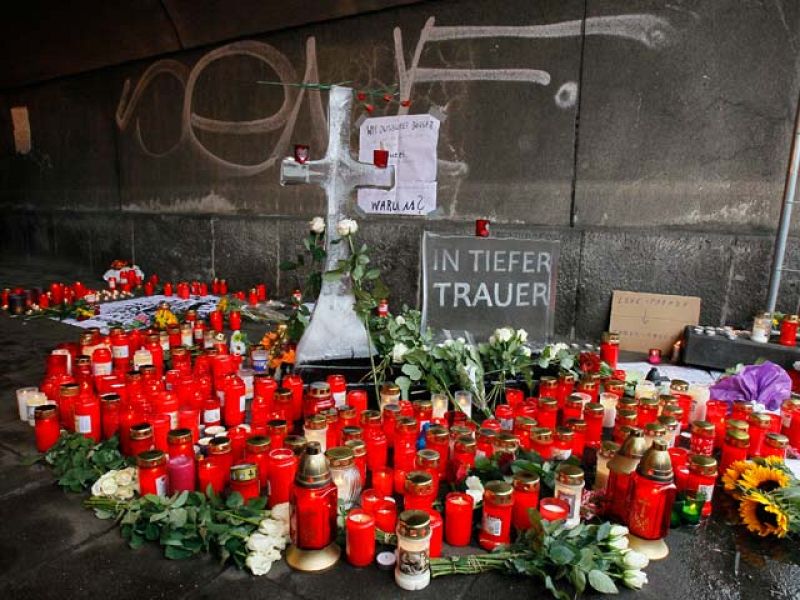 Telediario 2 en cuatro minutos - 26/07/10 | Ver