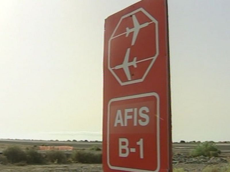 El aeropuerto de la Gomera se ha convertido en el primero que utiliza el Sistema de Información de Vuelos | Ver