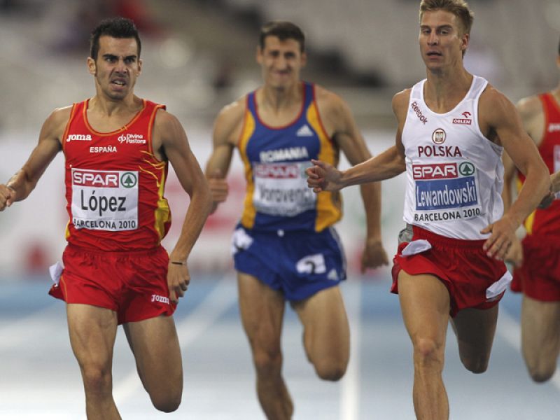 La carrera íntegra de los 800m