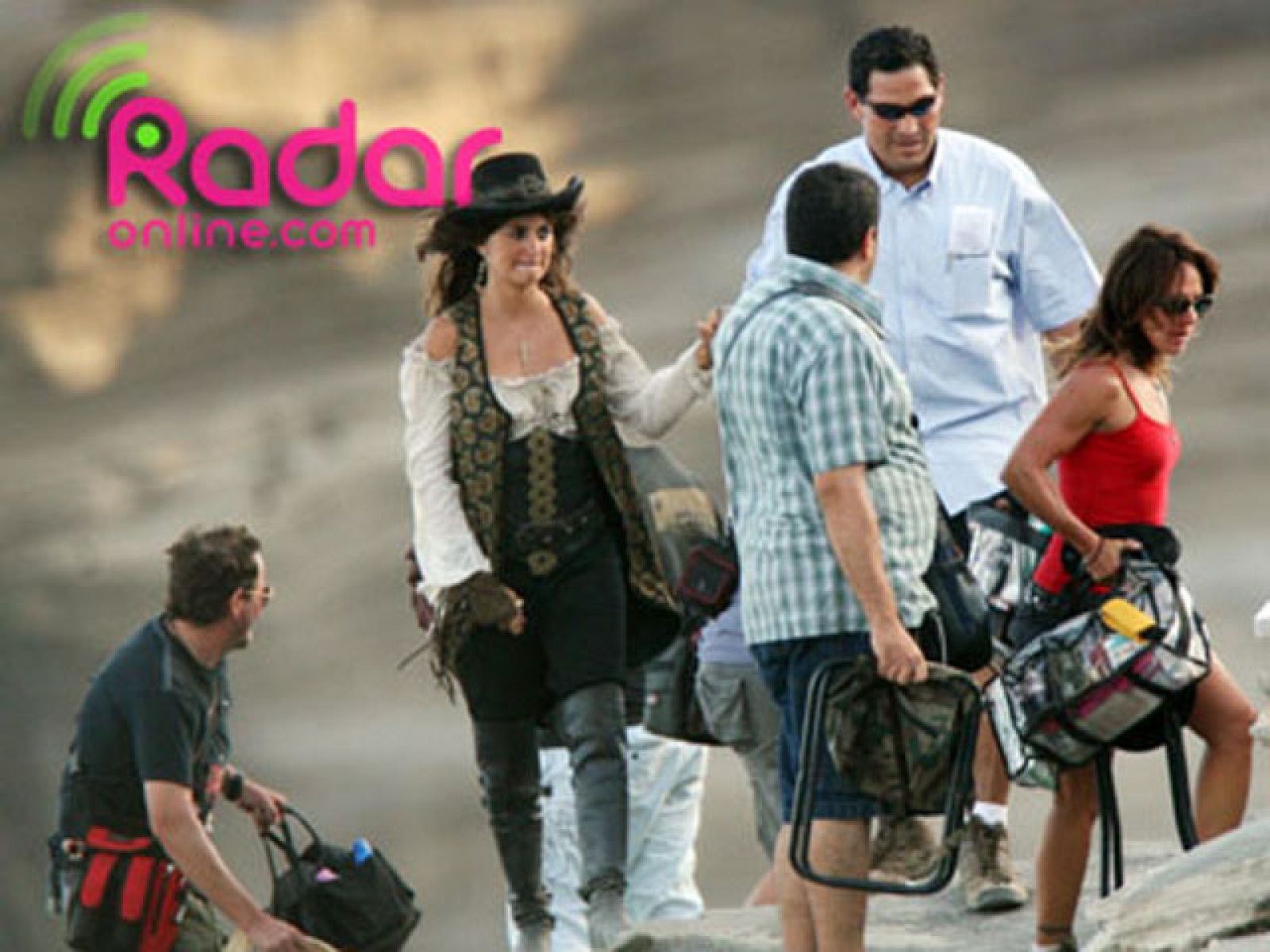 Penélope en el el rodaje de 'Piratas del Caribe'