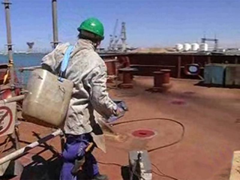 Comando Actualidad nos muestra lo duro que es trabajar soportando las altas temperaturas en verano