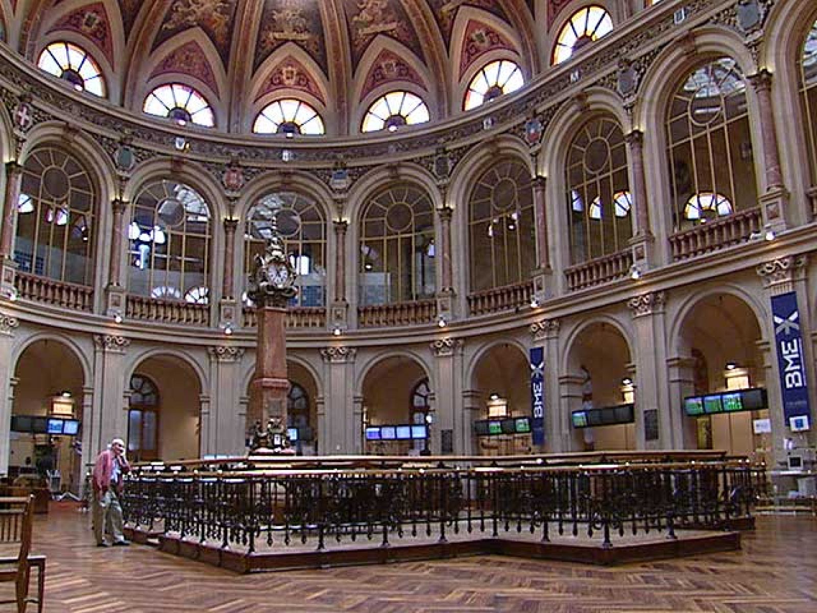 El Ibex 35 sube el 3,2% y supera los 10.800 puntos | Ver