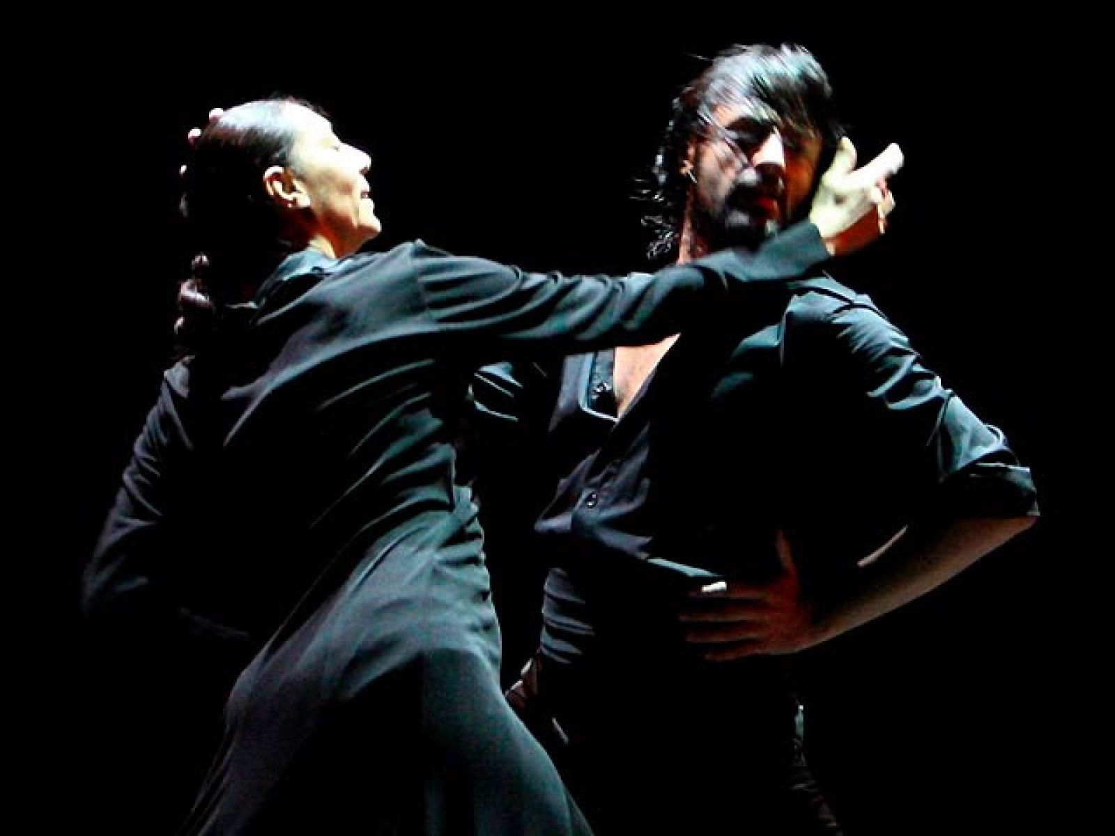 Rafael Amargo estrena 'Rosso' en Barcelona | Ver