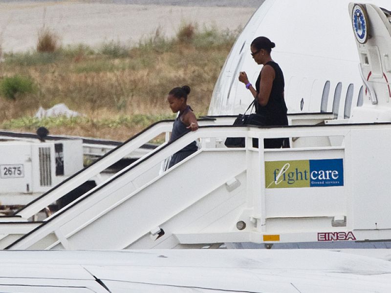 Michelle Obama y su hija Sasha, ya están en la Costa del Sol
