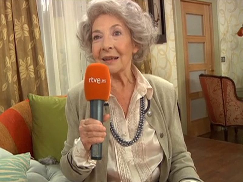 Las chicas de oro - Alicia Hermida: "'Sofía' tiene comentarios muy hirientes pero un gran sentido del humor" - Las chicas de oro | Ver