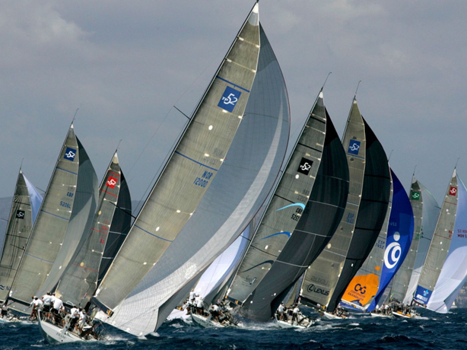 La Princesa Leticia visita el Club Naútico | Ver