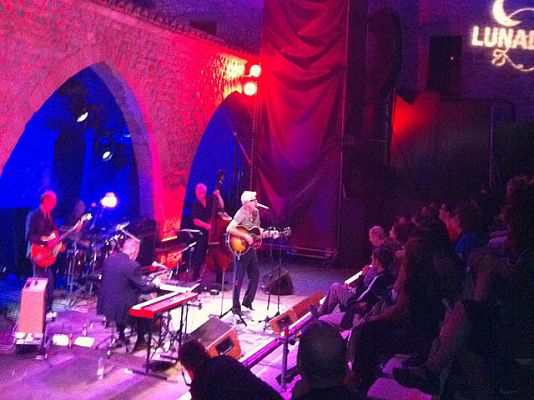  - Nick Lowe en el Luna Lunera