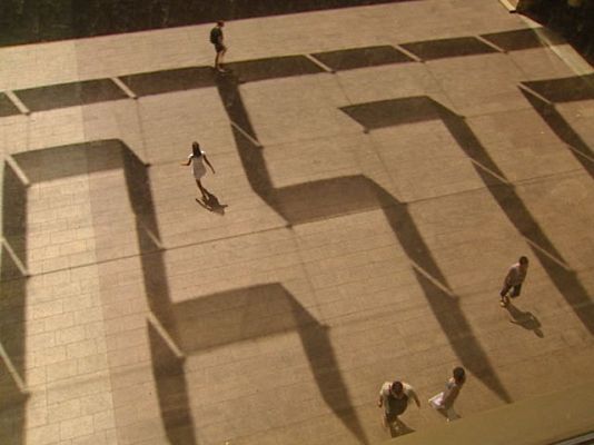  - Exposición sobre laberintos