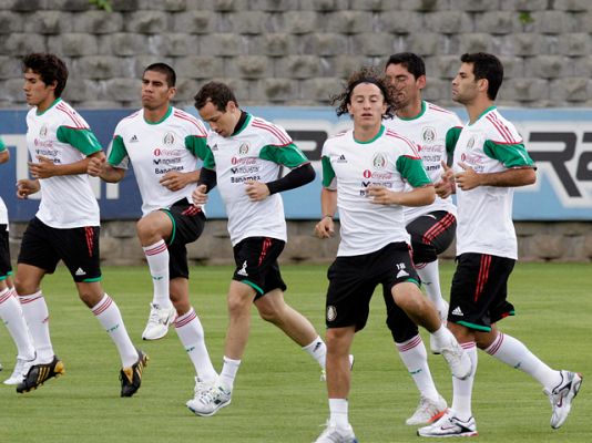  - El 'Tri' sueña con vencer a España