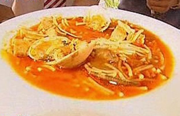 RTVE Cocina - Fideos con atún y almejas