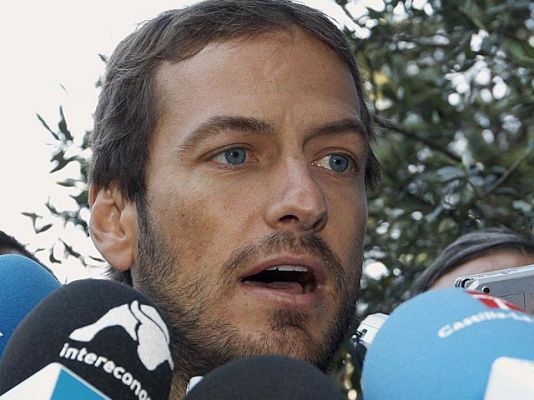  - AENA negocia con controladores