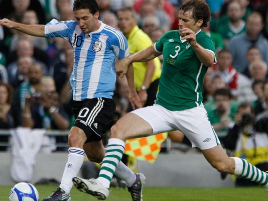  - Estreno con derrota de Francia