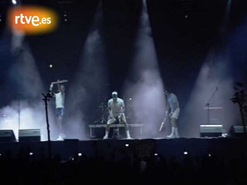 Los cántabros fueron sin duda la gran sorpresa de la segunda jornada del Sonorama, con un concierto de rock que transformaron en fiesta.