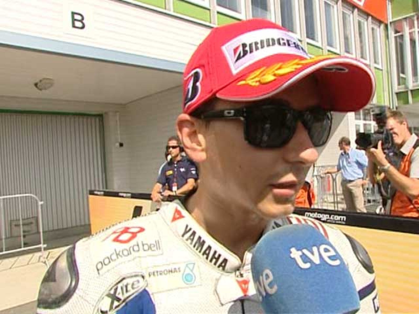 Jorge Lorenzo asegura que no ha tenido buenas sensaciones con el neumático delantero, y ha contado cómo ha sido su caída en los entrenamientos oficiales de Brno.