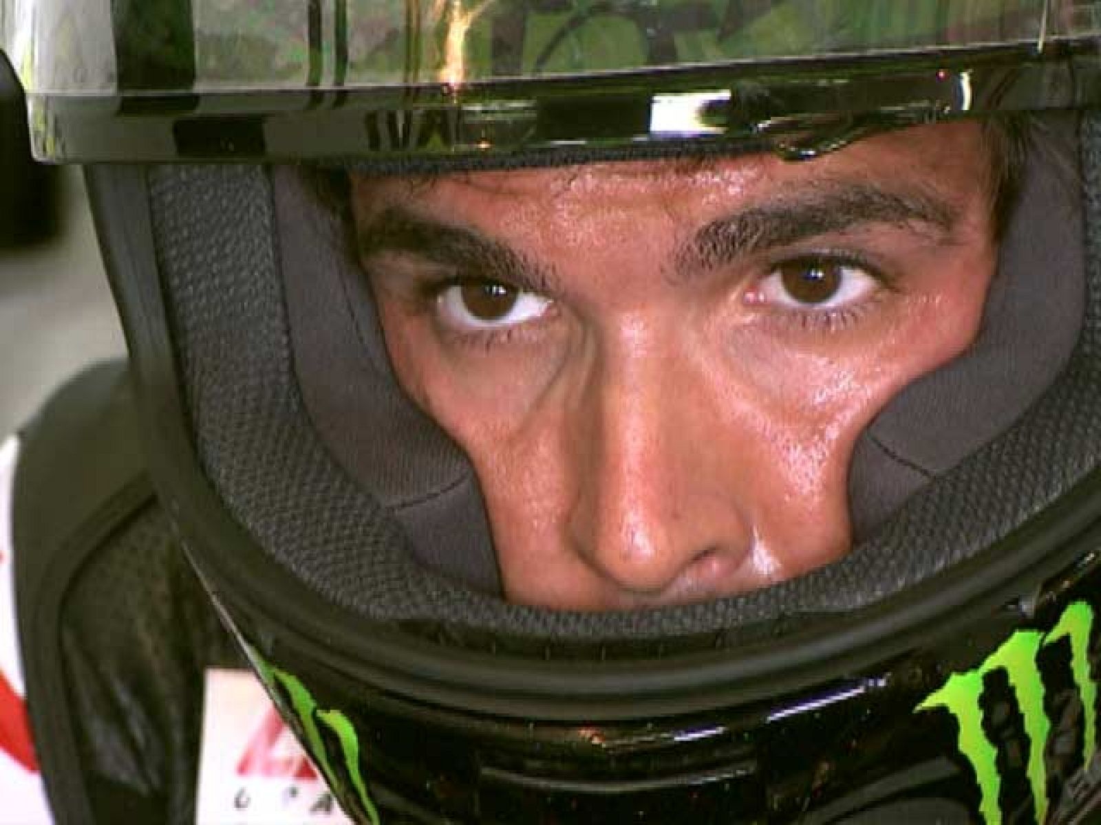 El líder de Moto2, Toni Elías, asegura que le gustaría tener por fin un equipo oficial en MotoGP.