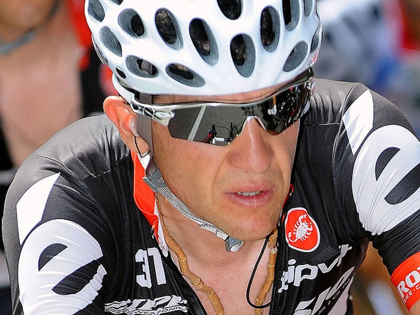 El ciclista español Carlos Sastre correrá la próxima temporada en el nuevo equipo Geox de Mauro Gianetti, tras haber pasado los últimos dos años en el Cervélo TestTeam.