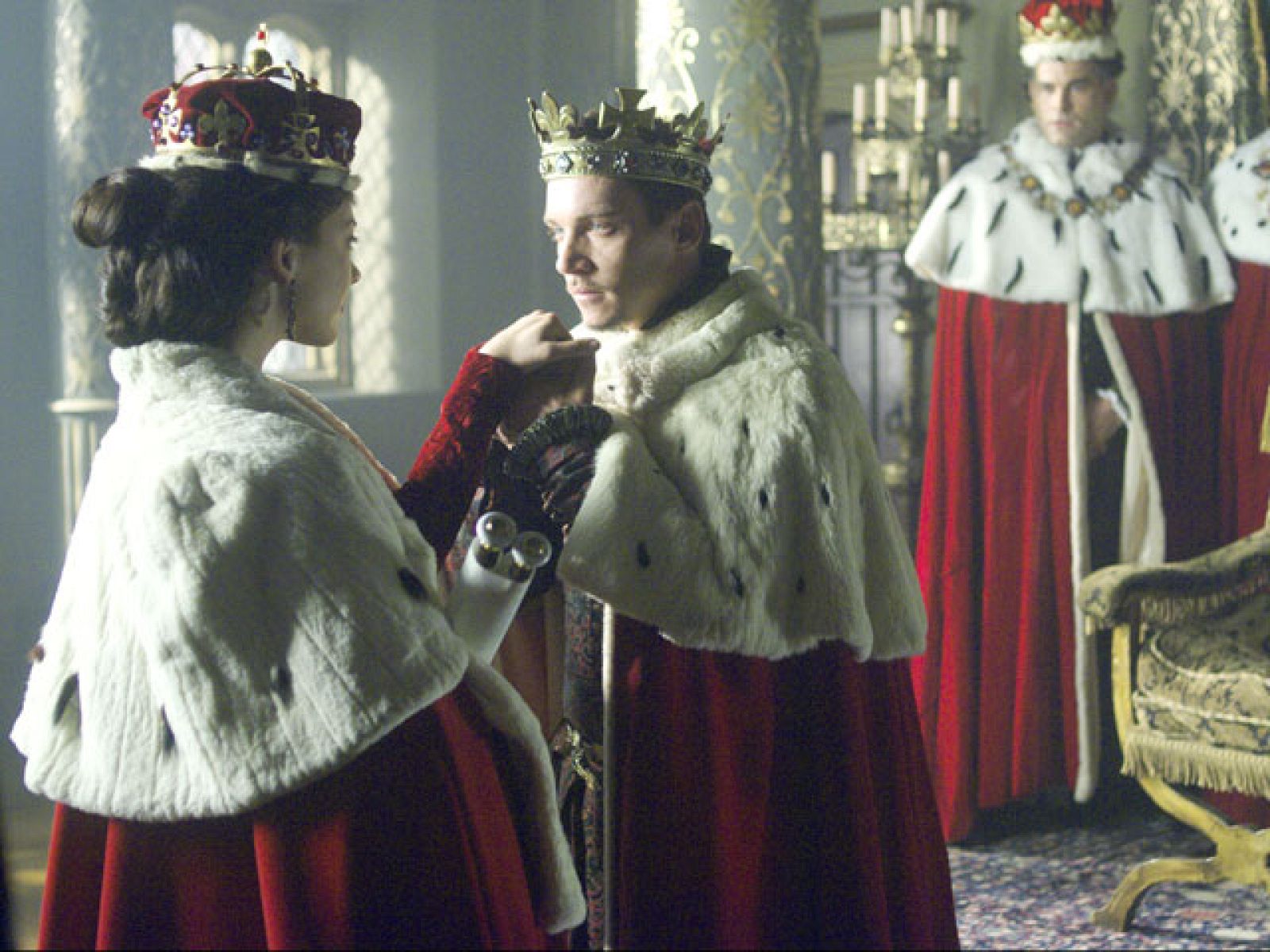 Los Tudor - Avance capítulos 1 y 2 de la 2ª temporada, Ana Bolena reina de Inglaterra - Los Tudor | Ver