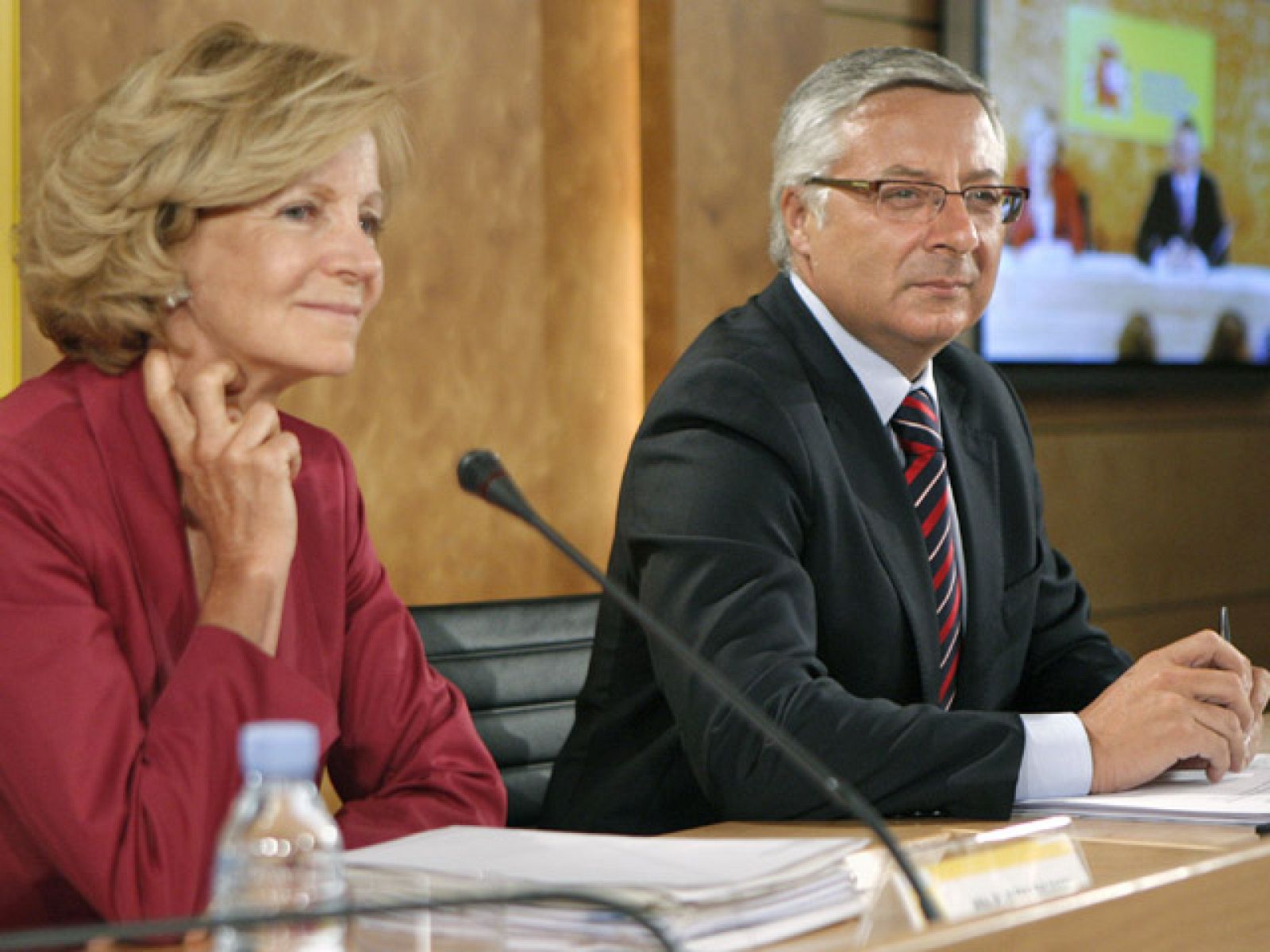 Salgado descarta ahora una subida de impuestos en los presupuestos | Ver