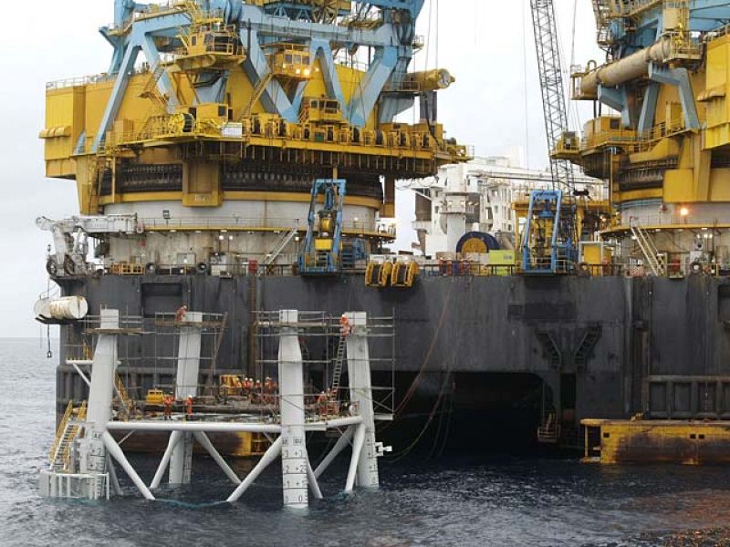 El mayor almacén de gas de España se construye frente a la costa de Vinarós, en Castellón | Ver