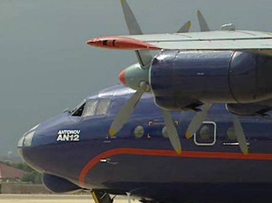  - Los féretros, camino de España