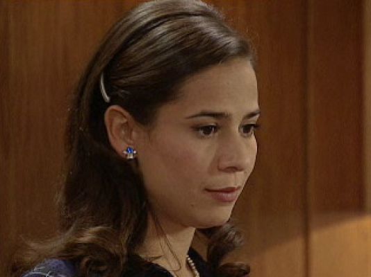 Amar en tiempos revueltos - Teresa se despide de los Almacenes