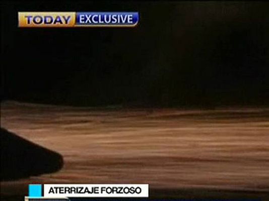  - Explota un motor en pleno vuelo