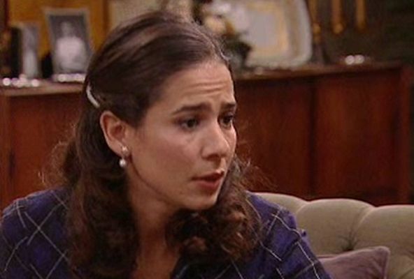 Amar en tiempos revueltos - Teresa vuelve con su marido