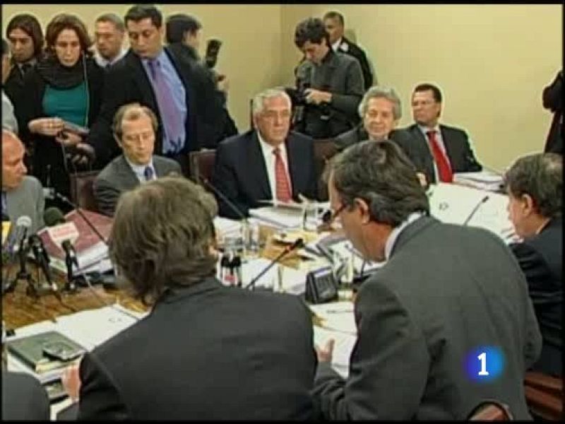 El congreso chileno investiga las condiciones en las que trabajaban los mineros atrapados | Ver