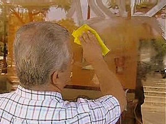 España Directo - Pintadas corrosivas
