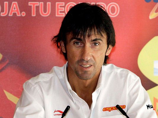 Vuelta ciclista a España - De Santos: "Óscar es el referente"