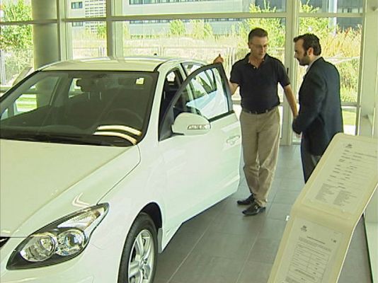  - Las ventas de coches caen en picado