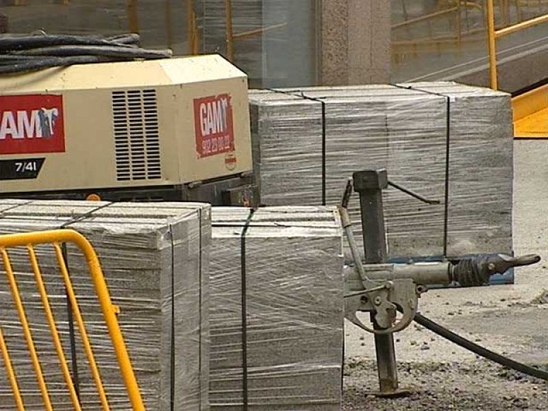 Los ayuntamientos menos endeudados podrán pedir créditos en 2011 | Ver