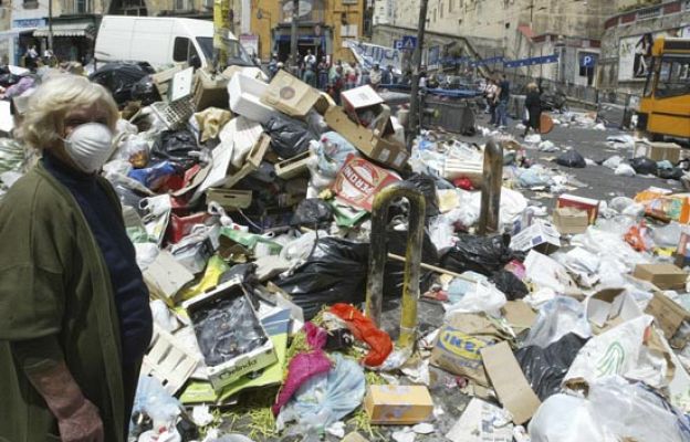  - Así se vive entre basura